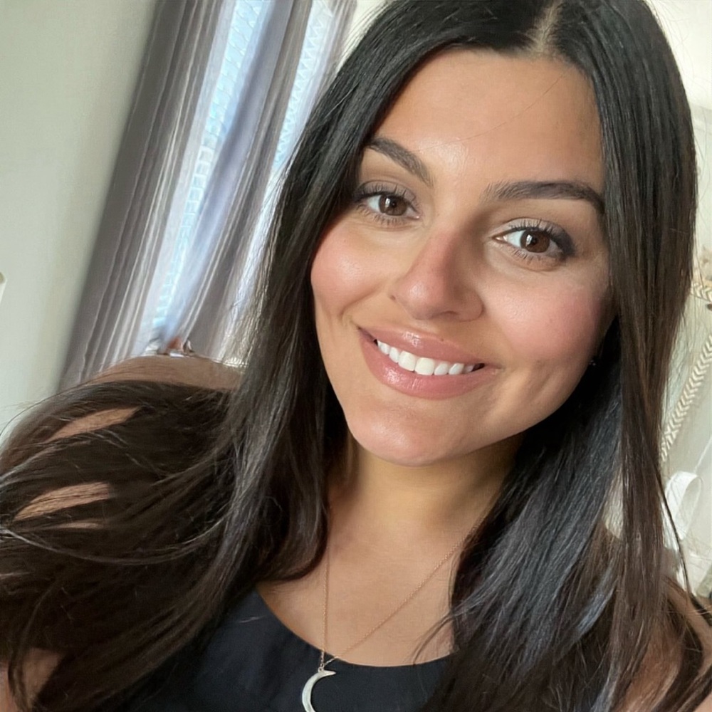 Meet your Posher, Danielle